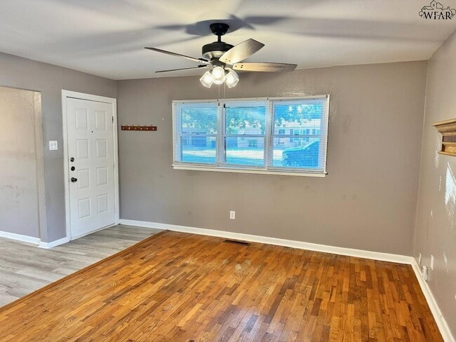 Building Photo - 4503 McCrory Ave