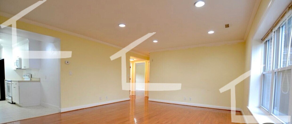 Parking Space Incl; Pet Friendly; Washer/D... - Parking Space Incl; Pet Friendly; Washer/D...