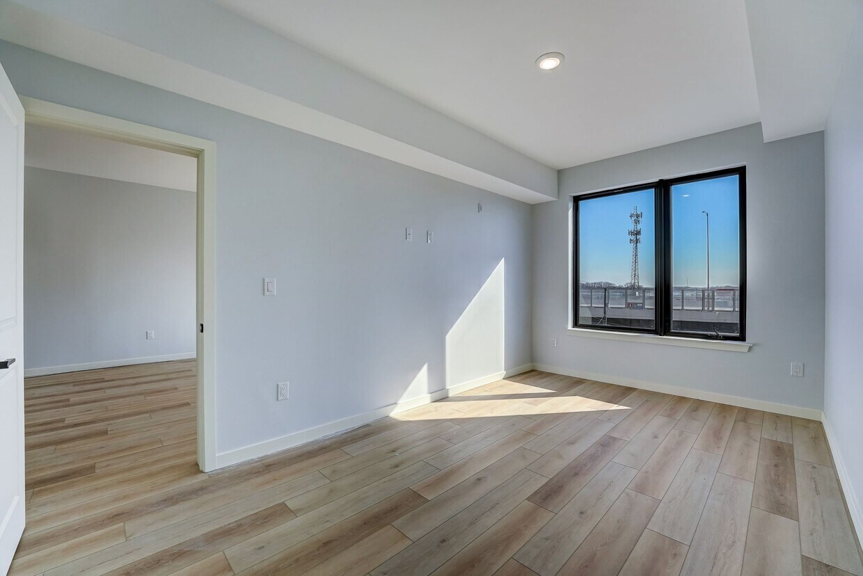 Building Photo - 1112 E Berks St