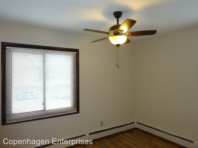 Building Photo - 2800 Stevens Ave