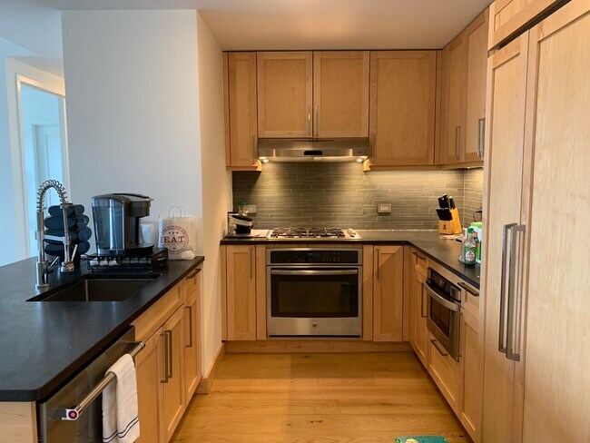 Building Photo - 201 East 86th St