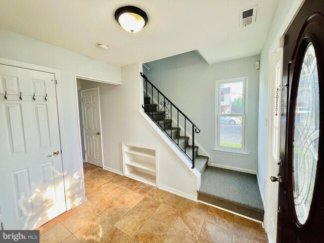 Foto del edificio - 2 Quasar Ct