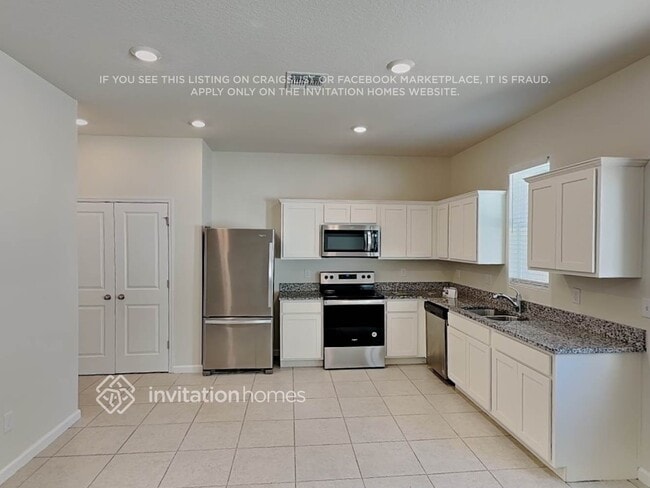 Building Photo - 1080 Cades Cv Wy