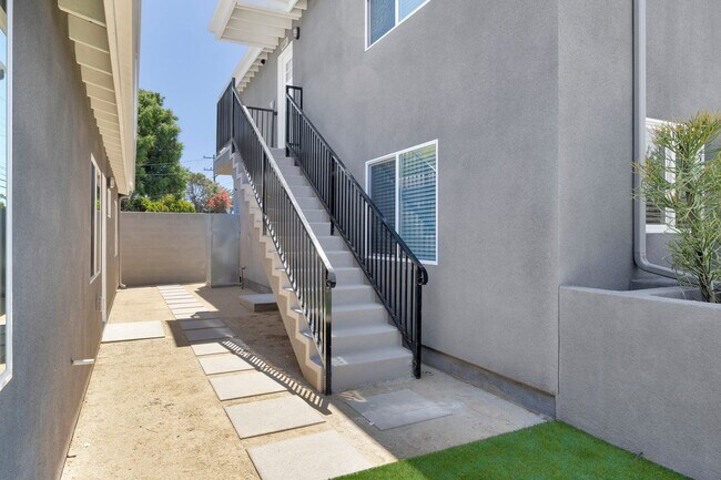 Foto del edificio - 3 Bedroom, 2 Bathroom Home – Near CSULB