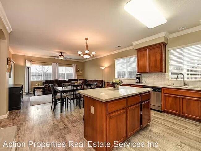 Foto del edificio - 4 br, 3 bath House - 1682 Grey Bunny Drive
