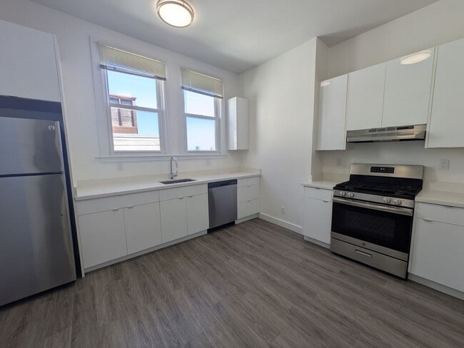 Photo - 1048_DIVIS Apartment