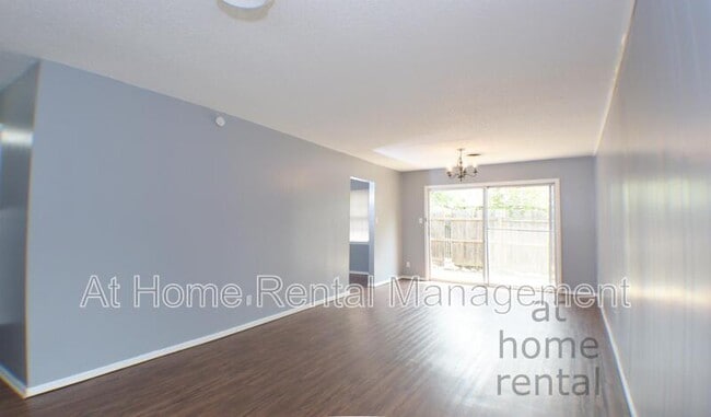 Foto del edificio - 4707 S Fulton Pl