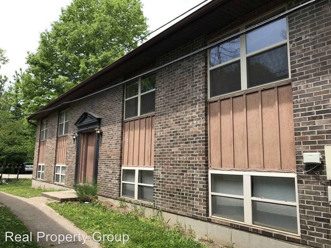 Primary Photo - 400 Lawrence Pl
