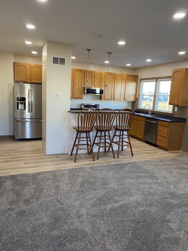 Living Room/Kitchen - 105 Wapak St