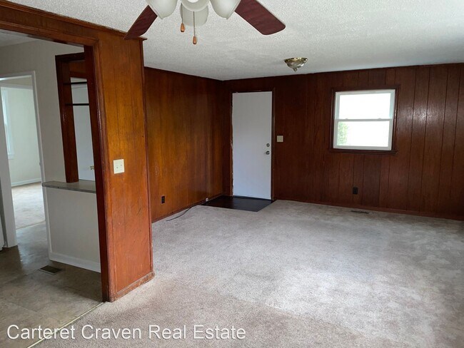 Foto del edificio - 2 br, 1 bath House - 112 Kenneth Blvd.