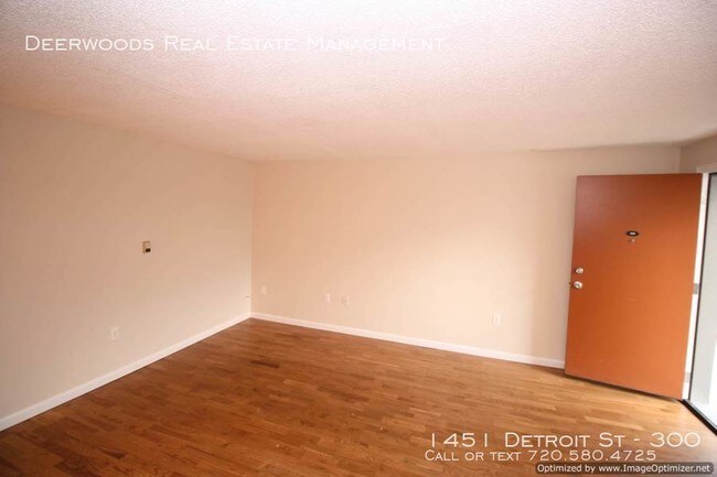 Foto del edificio - 1451 Detroit St