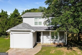 Building Photo - 830 Durham Crossing