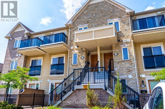 Photo du bâtiment - 4975 Southampton Dr