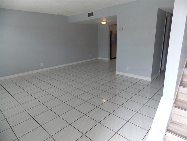 Building Photo - 5809 Blueberry Ct