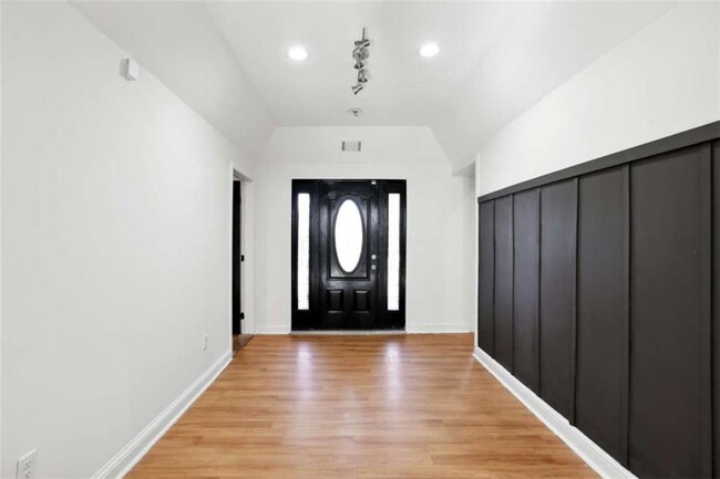 Foto del edificio - 1512 Flat Shoals Rd