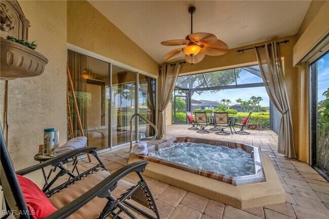 Foto del edificio - 9341 White Hickory Ln
