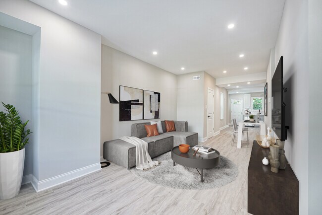 Building Photo - 121 N 51st St