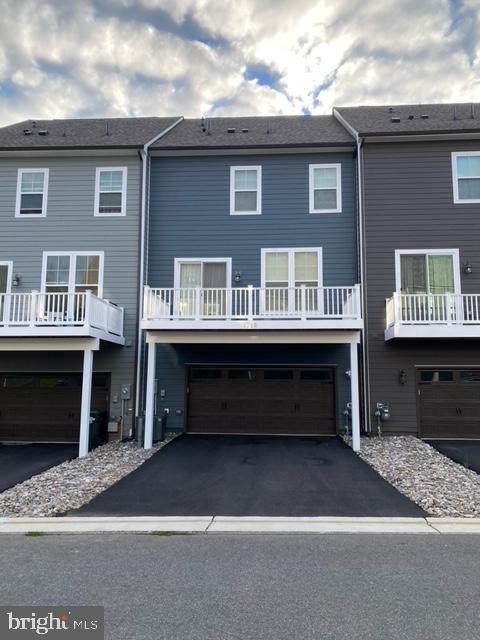 Building Photo - 1716 Autumn Maple Leaf Dr