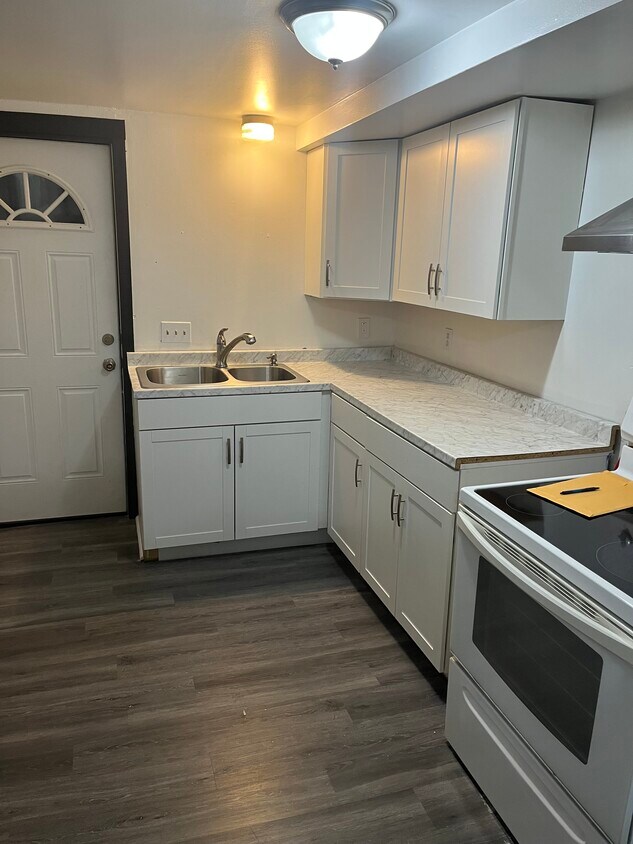 258 Terrace Blvd Unit Upper, Depew, NY 14043 Apartments in Depew, NY