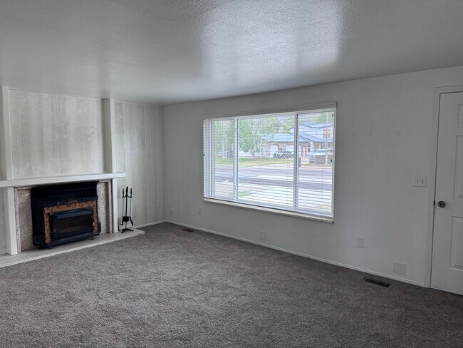 Foto del edificio - 2580 Perry St