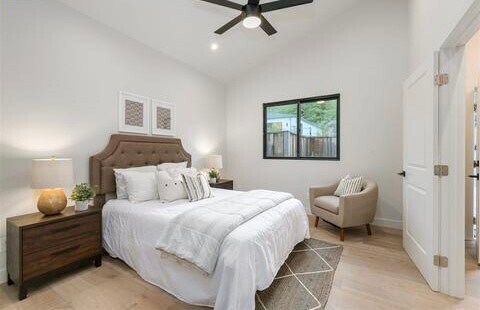 Foto del edificio - 2410 Lunada Ln