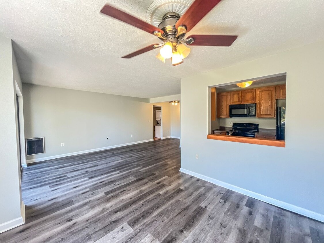 175 Mill Pond Rd Unit 102, Hamden, CT 06514 Condo for Rent in Hamden