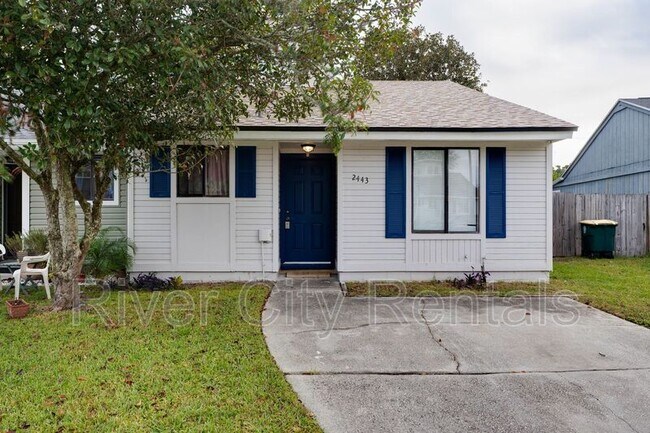 Foto del edificio - 2443 N Seabury Pl