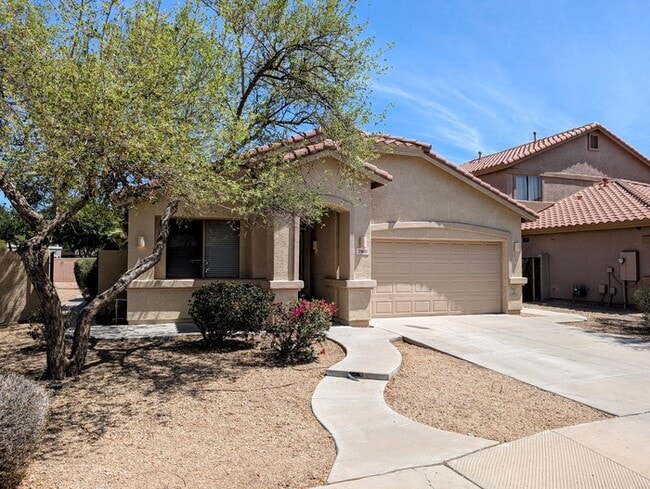 Building Photo - Arrowhead Area 3br - Large Lot