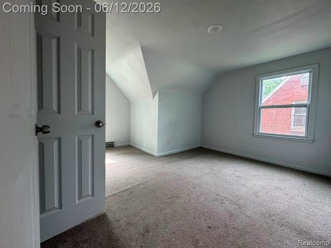 Building Photo - 12651 Kelly Rd