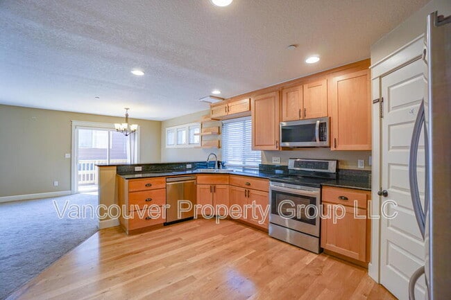 Building Photo - 3052 NW 47th Dr