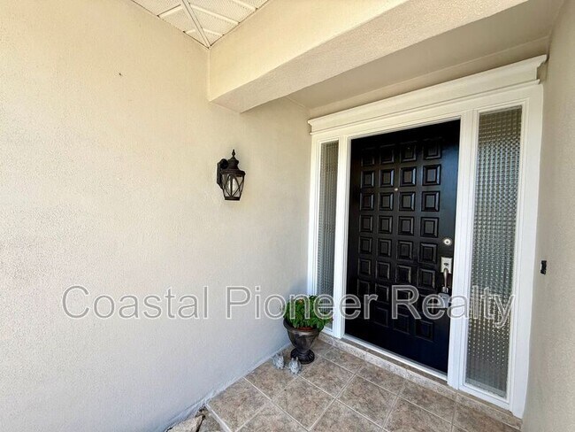 Foto del edificio - 14903 Imperial Point Dr N
