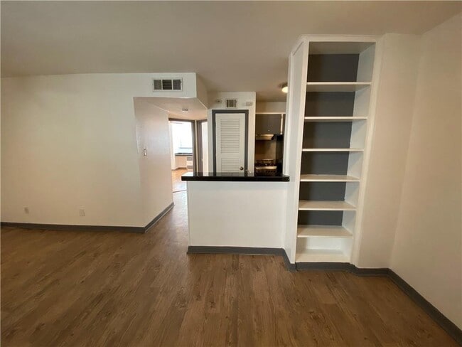 Building Photo - 4306 Avenue A