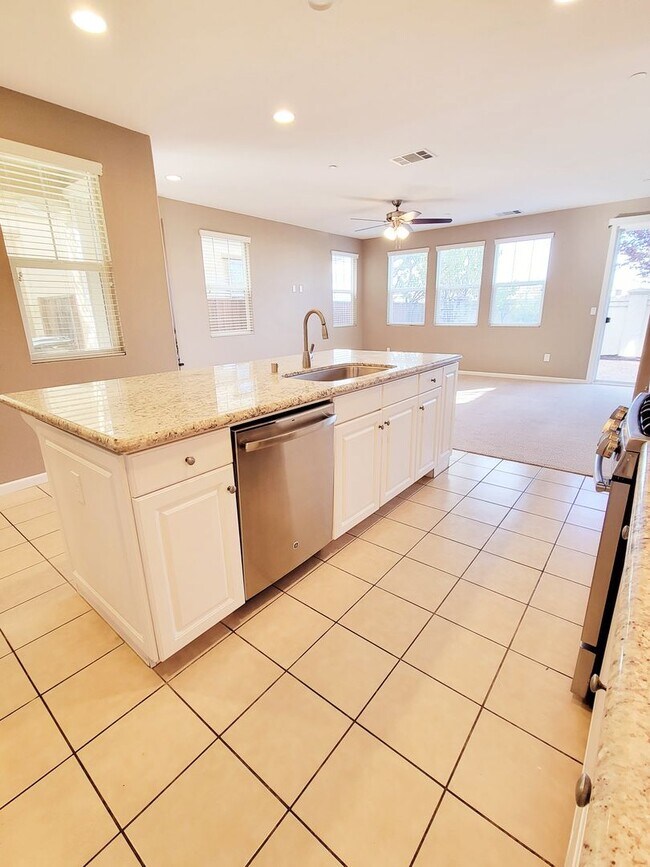 Foto del edificio - Alves Ranch 3 bedroom Home with Backyard f...
