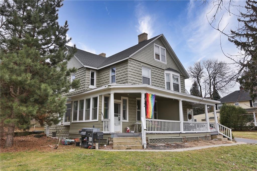 5184 St Paul Blvd Unit Left, Irondequoit, NY 14617 Room for Rent in