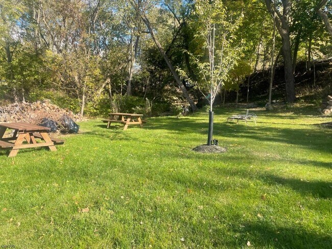 Foto del edificio - 271 Main St