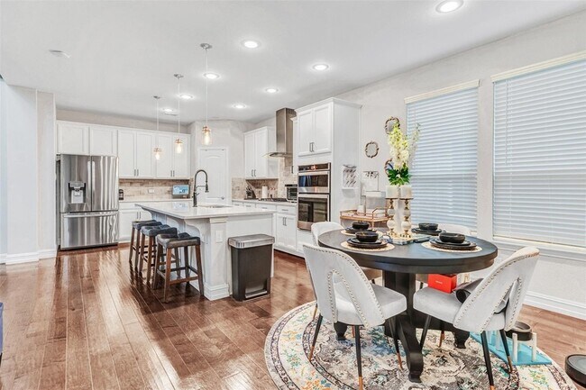 Foto del edificio - 430 Pasco Rd