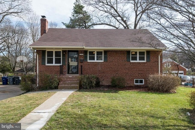 Building Photo - 7127 Wayne Dr
