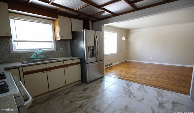 Building Photo - 3 br, 2 bath House - 27841 Kaufman St