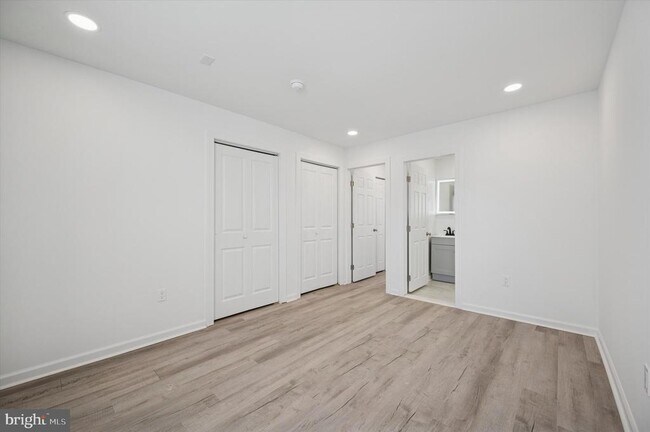 Foto del edificio - 4926 W Thompson St