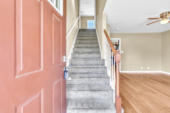 Foto del edificio - Amazing 3 bedroom 2 bathroom close to Fort...