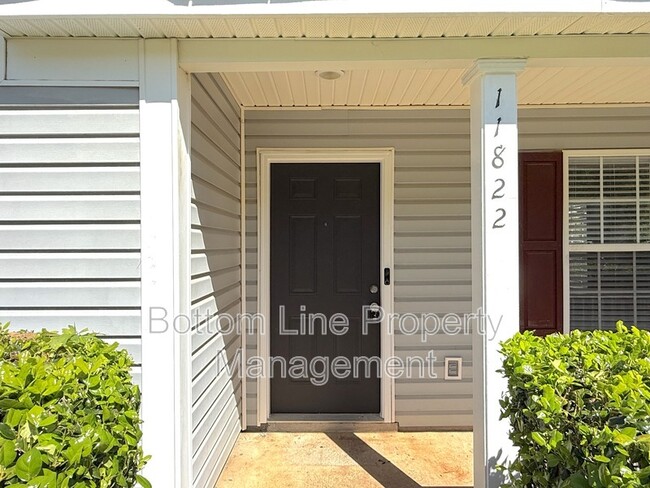 Building Photo - 11822 Stewarts Crossing Dr