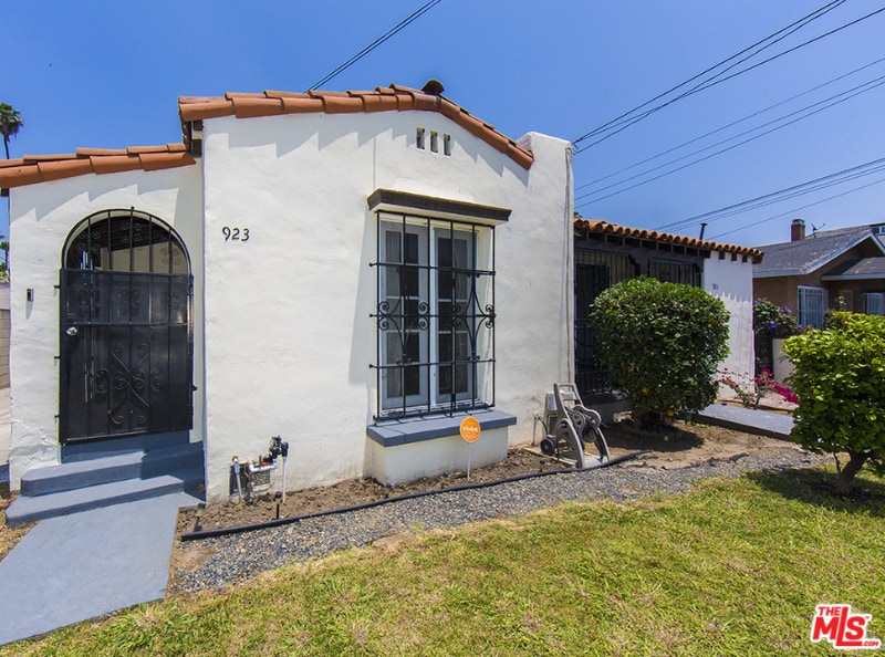 Photo - 921 W 83rd St (Los Angeles, CA)