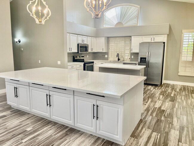 Foto del edificio - 1732 W Gary Dr