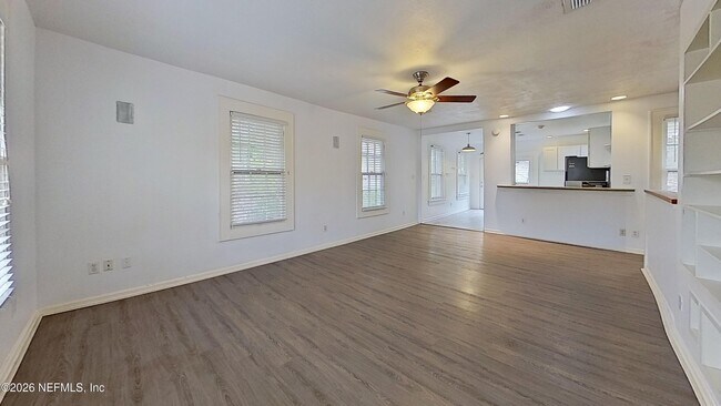 Foto del edificio - 2210 Myra St