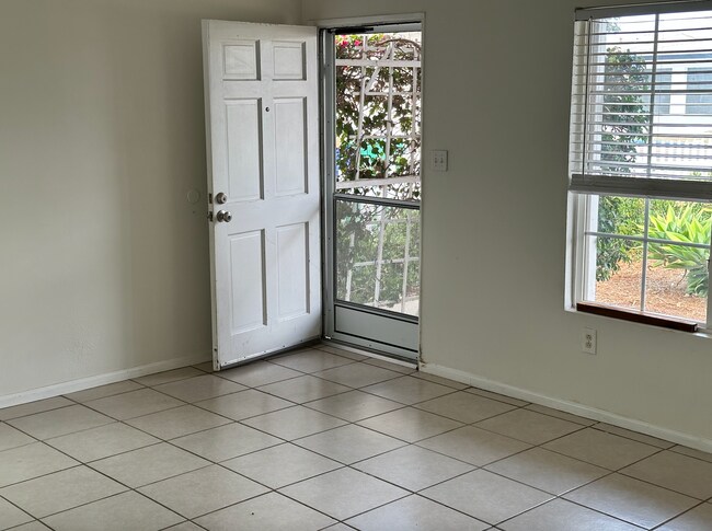 Foto del edificio - 3171 Luna Ave