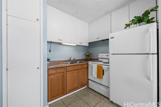 Building Photo - 98-135-135 Lipoa Pl