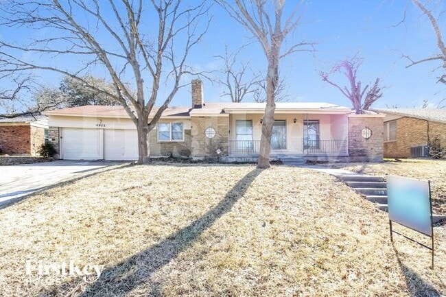 Building Photo - 4901 Staples Ave