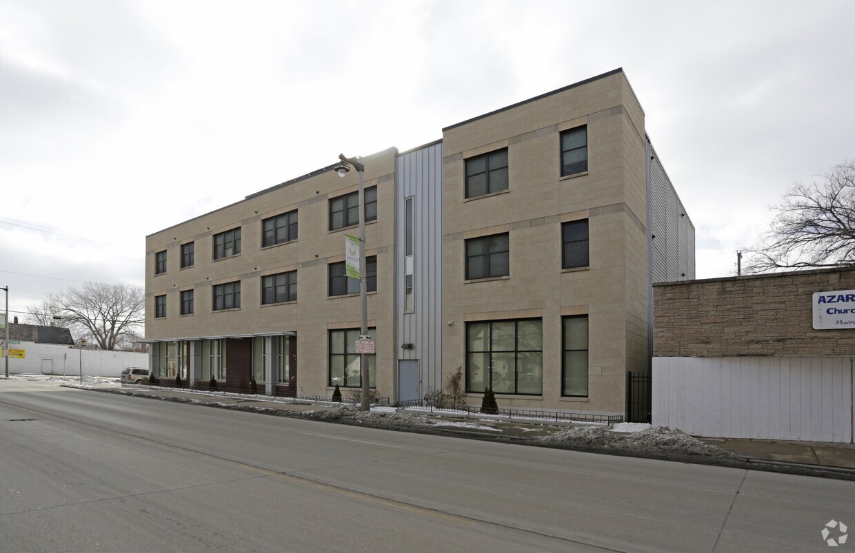 Building Photo - Capuchin Apartments