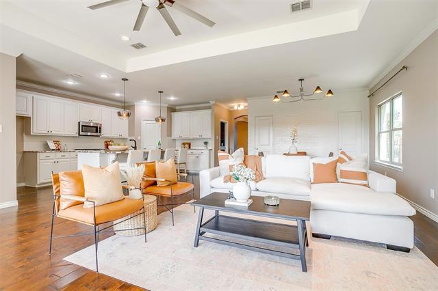 Building Photo - 114 Parkview Dr