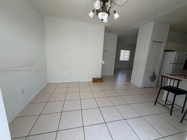 Foto del edificio - 14371 SW 136th Ave